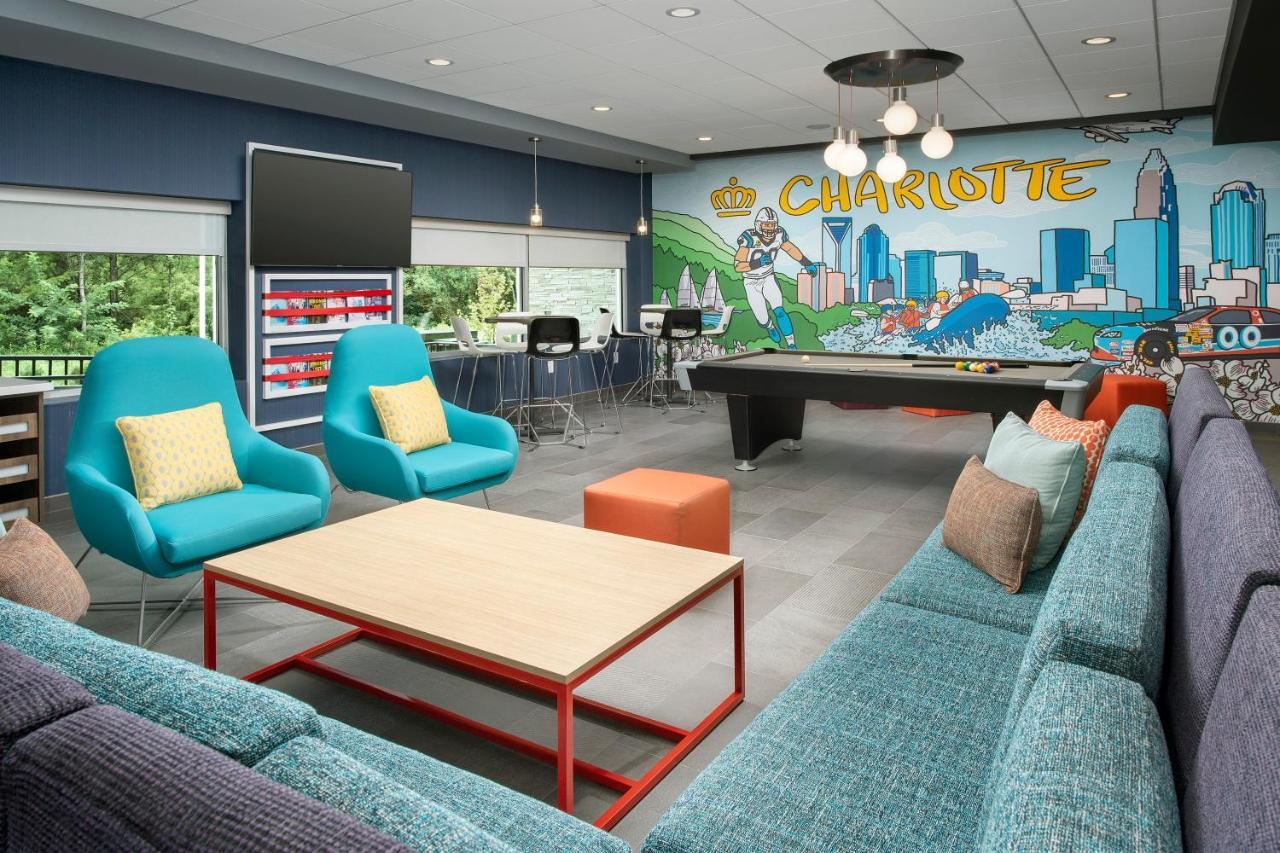 Tru By Hilton Charlotte Airport Lake Pointe Exterior photo