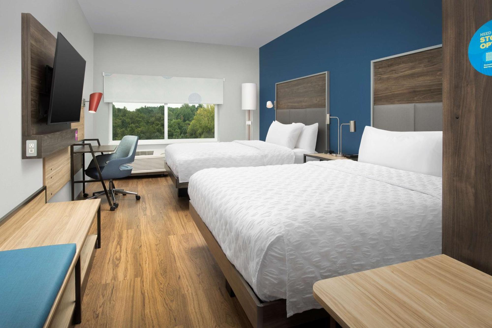 Tru By Hilton Charlotte Airport Lake Pointe Exterior photo